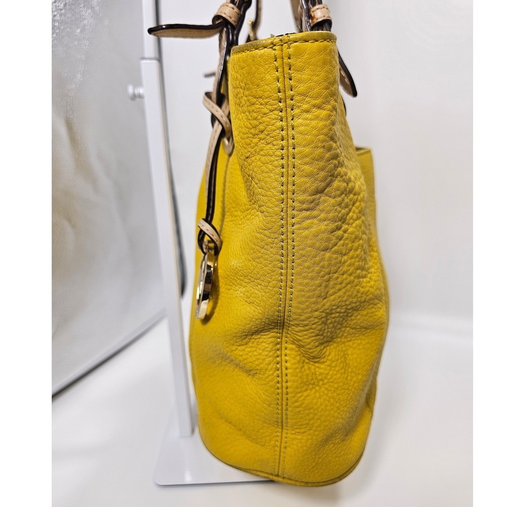 Michael Kors Bedford Yellow Pebbled Leather Tote Bag Gold Hardware MK Charm - Picture 4 of 9